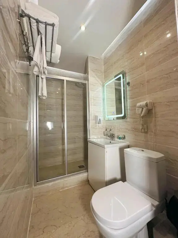 Foto - Mildom Hotel