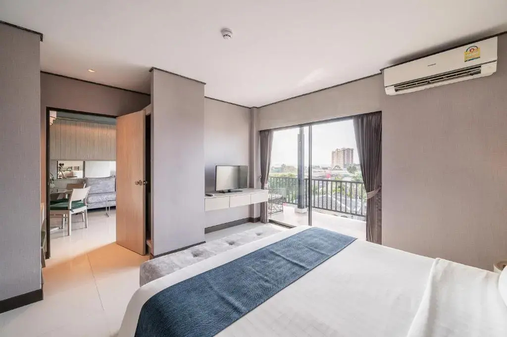 Photo - Manhattan Pattaya Hotel - SHA Extra Plus
