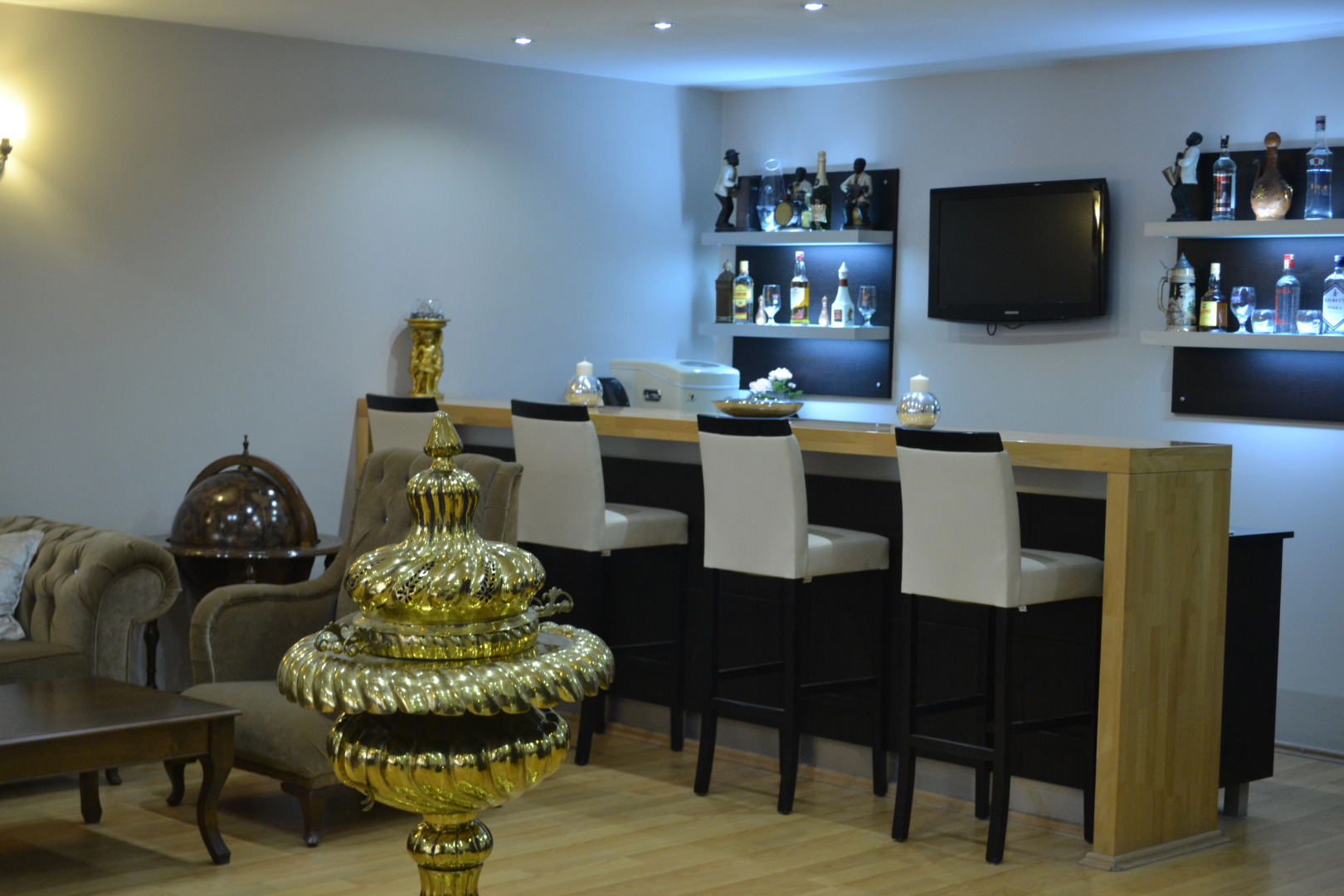 Photo - Grand Ant Hotel