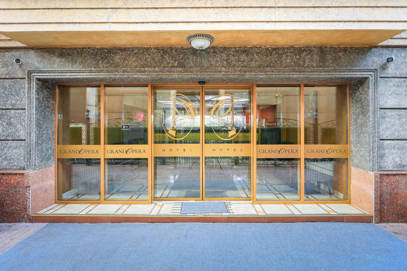 Photo - Grand Opera Hotel