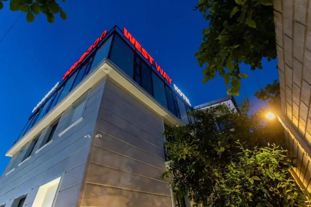 Foto - Hotel West Way