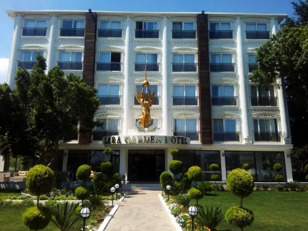 Photo - Lara Garden Hotel