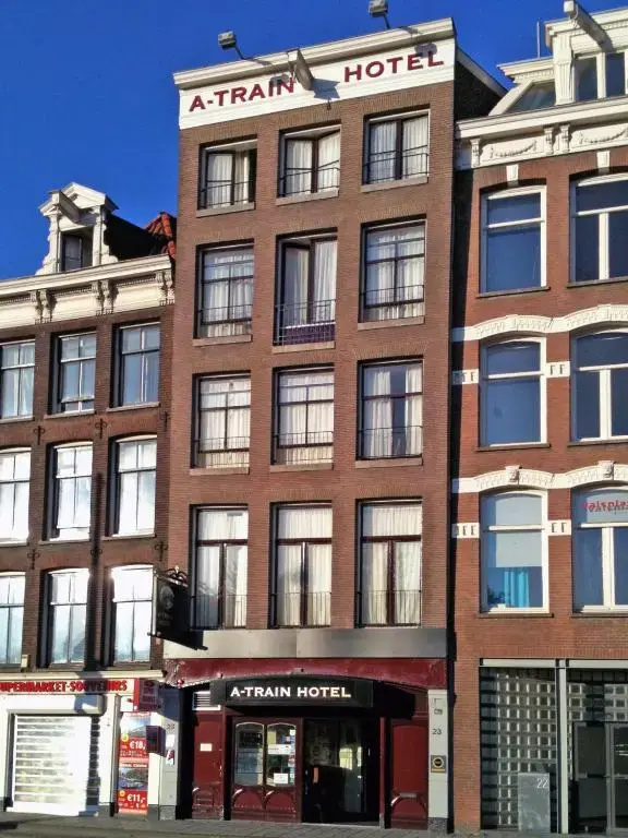 Photo - A-Train Hotel