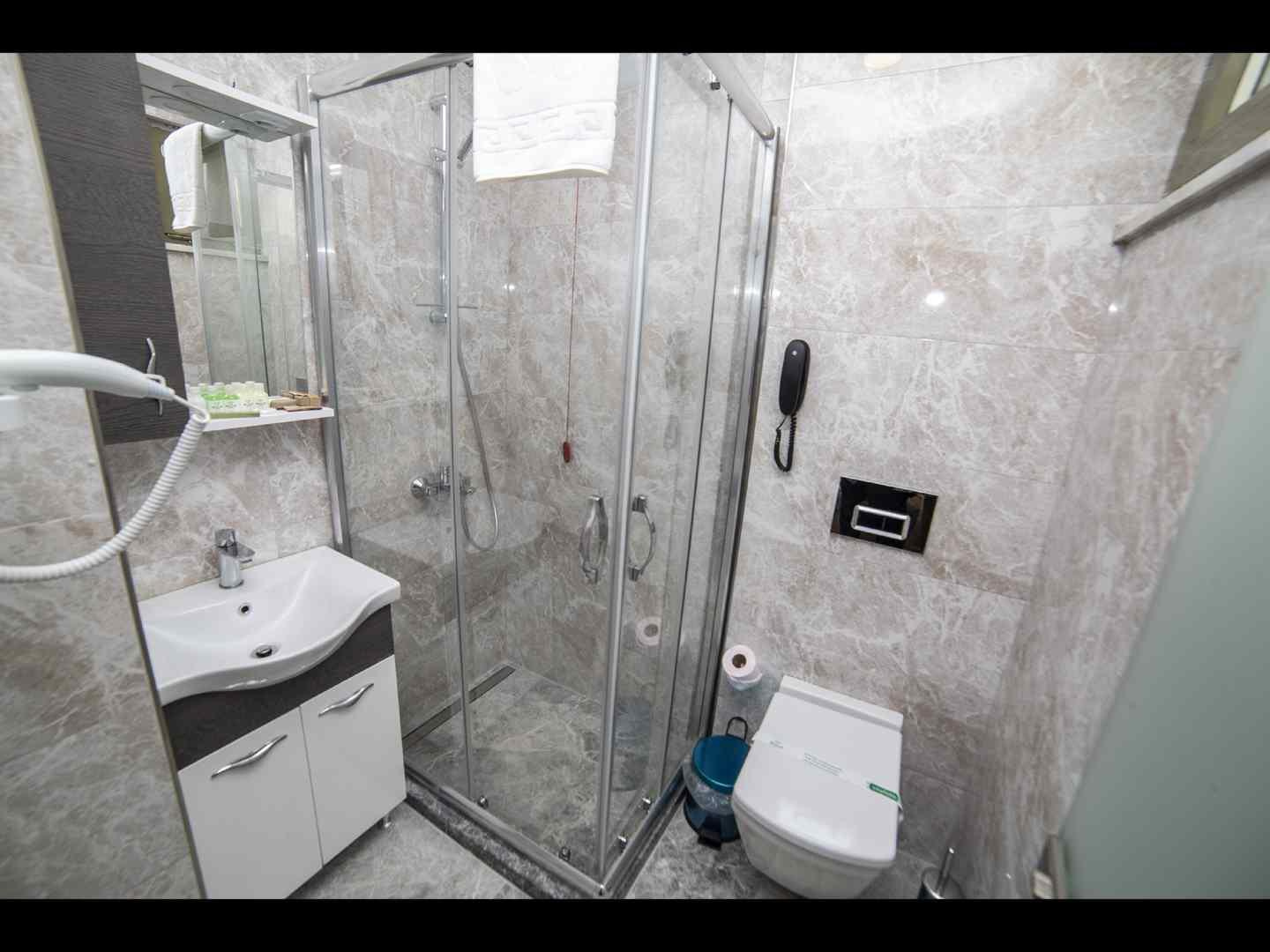 Photo - HHK Hotel Downtown Hotel