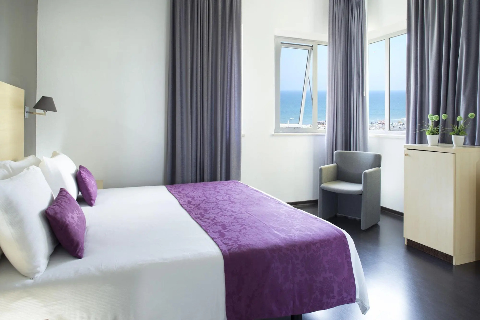 Photo - Club Meeting Hotel