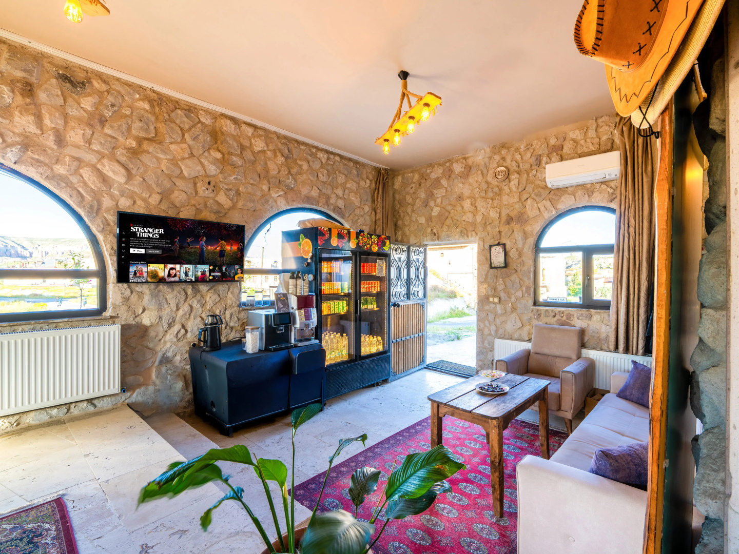 Photo - Ala Stone Hotel
