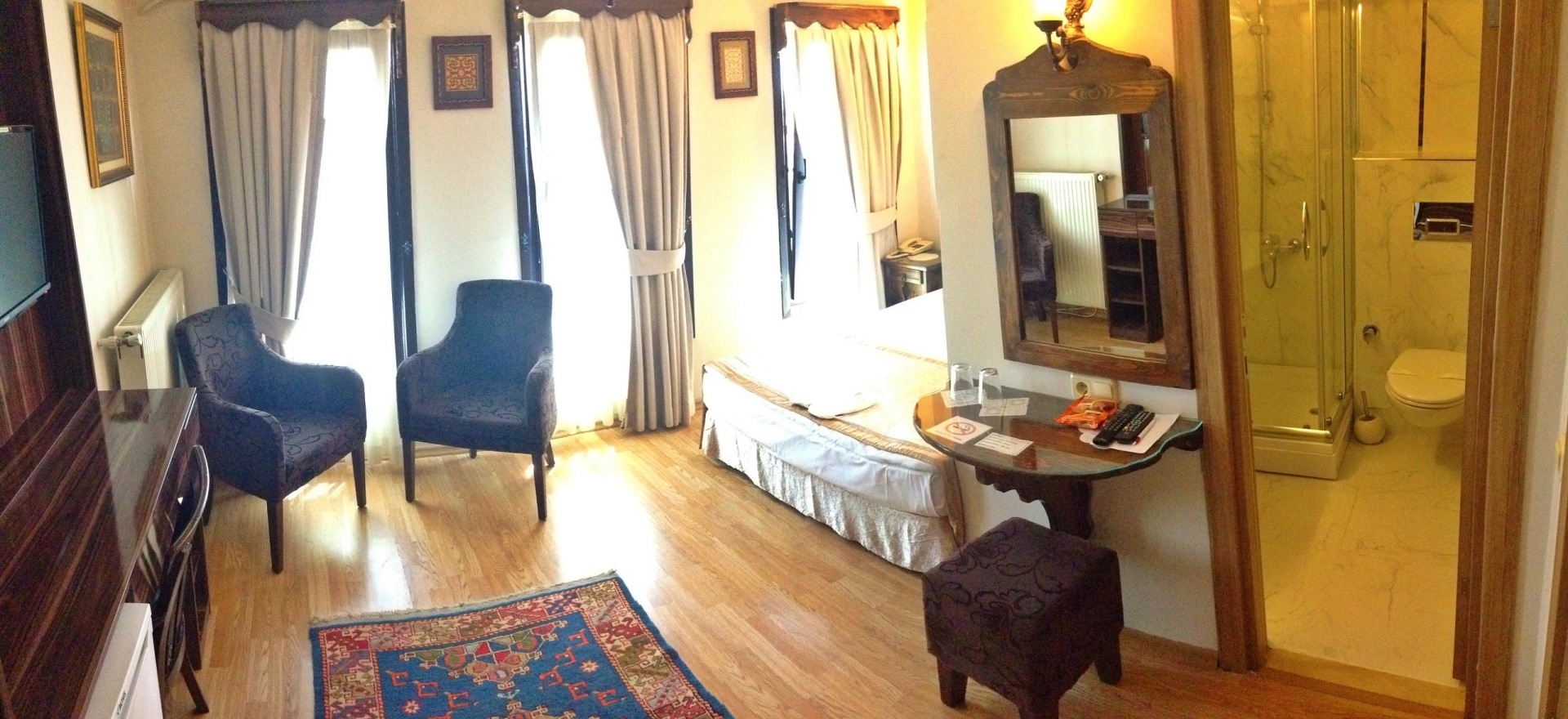 Foto - Naz Wooden House Inn