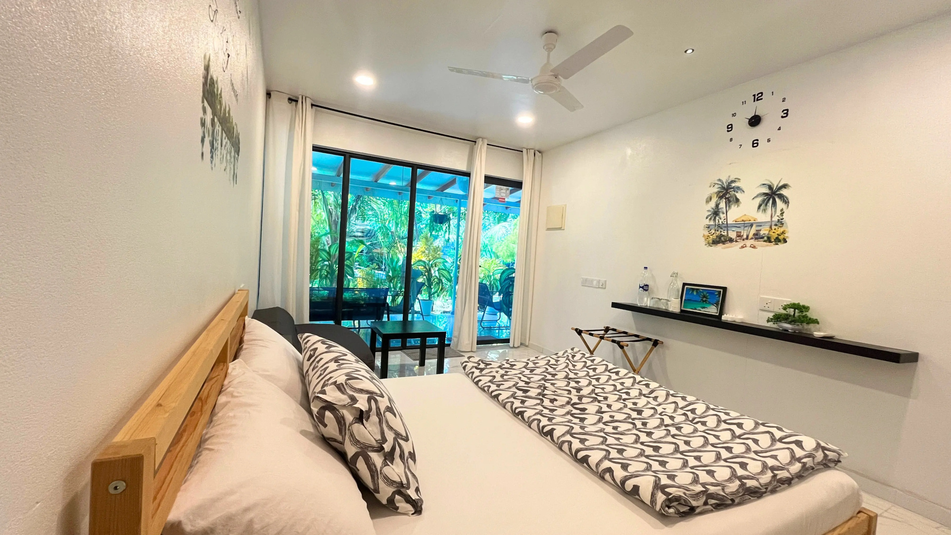 Photo - Oceana Inn Maldives -Free airport assistance at both international and domestic airports
