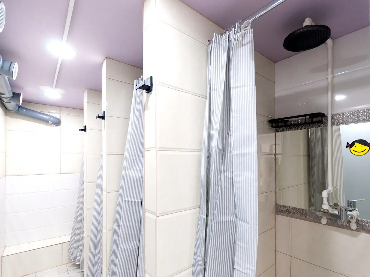 Foto - Capsule Hotel Happy lounge