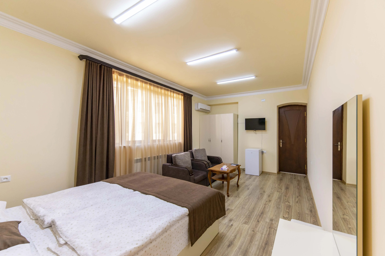 Photo - Tatev Hotel and Tours