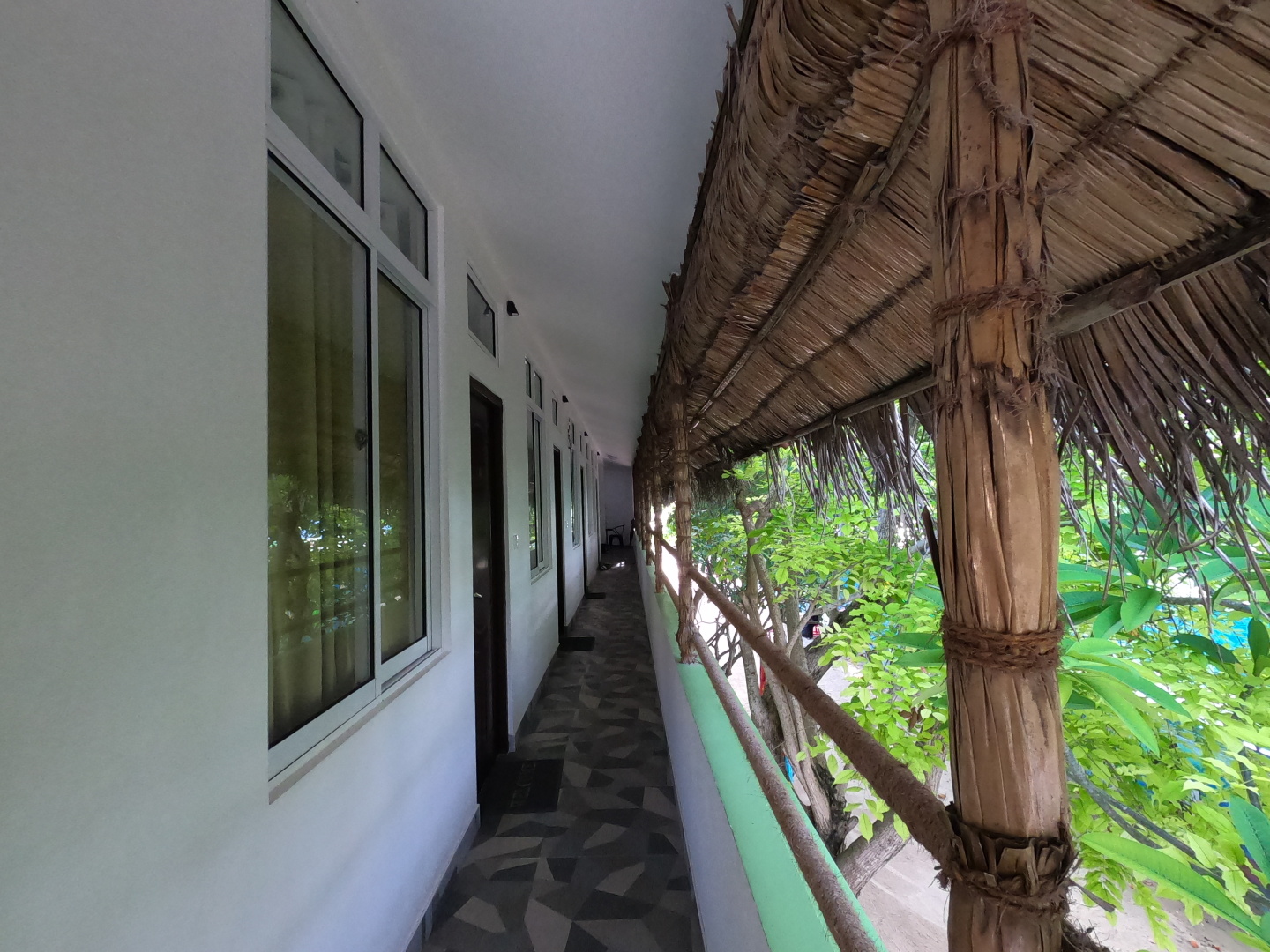 Photo - Dhangethi Inn