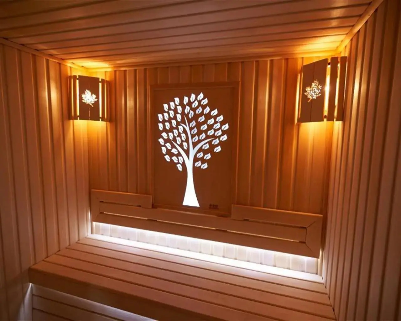 Photo - Garnet Mir Hotel