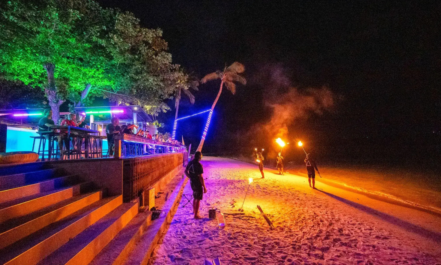 Foto - Lub d Koh Samui Chaweng Beach - Beachfront Vibrant Social Vibe
