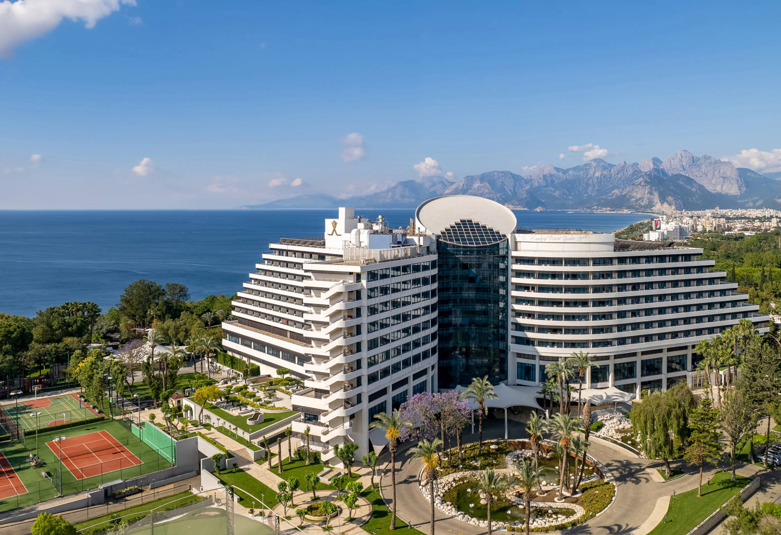 Photo - Rixos Downtown Antalya - The Land Of Legends Access