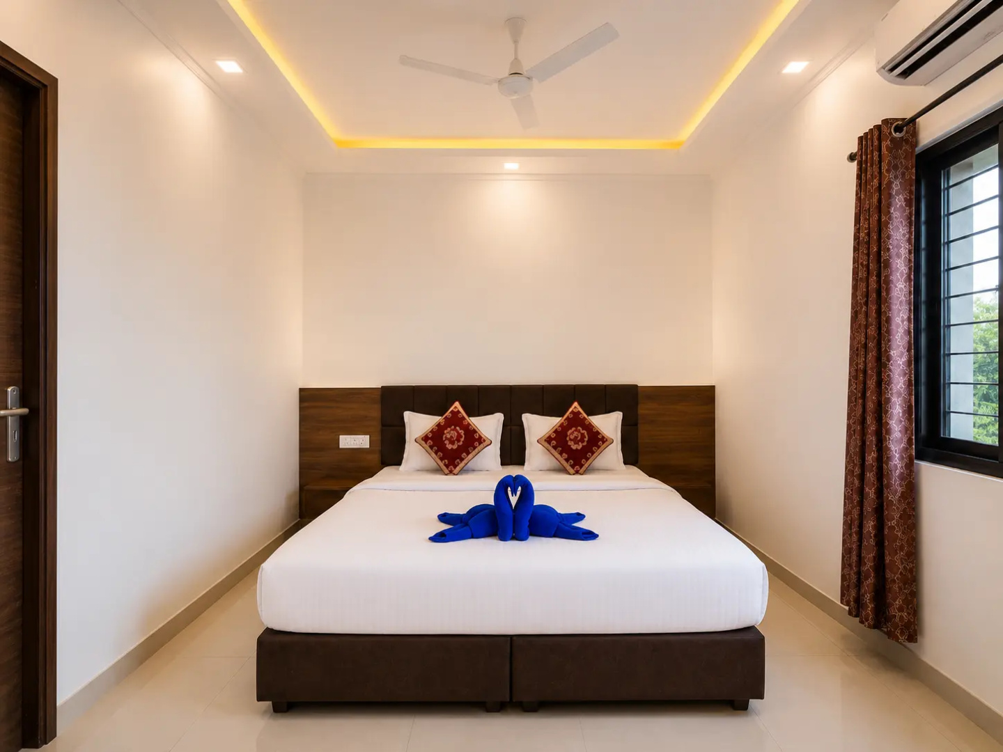Photo - Aaradhya Hotel