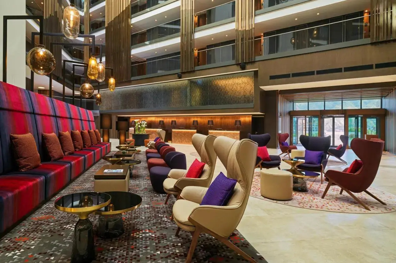 Foto - Sheraton Grand Tbilisi Metechi Palace