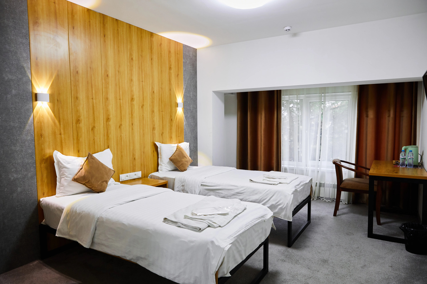 Photo - Art plaza hotel