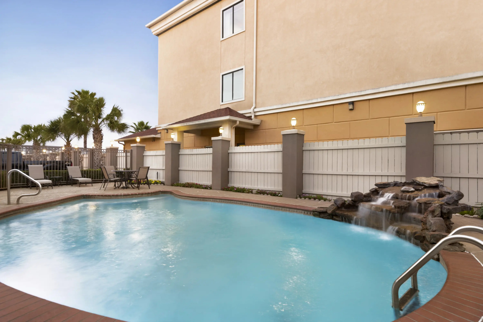Foto - Days Inn & Suites by Wyndham Houston Hobby Airport