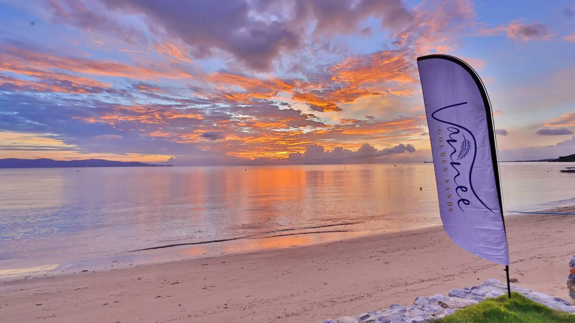 Foto - Vannee Golden Sands Beachfront Resort
