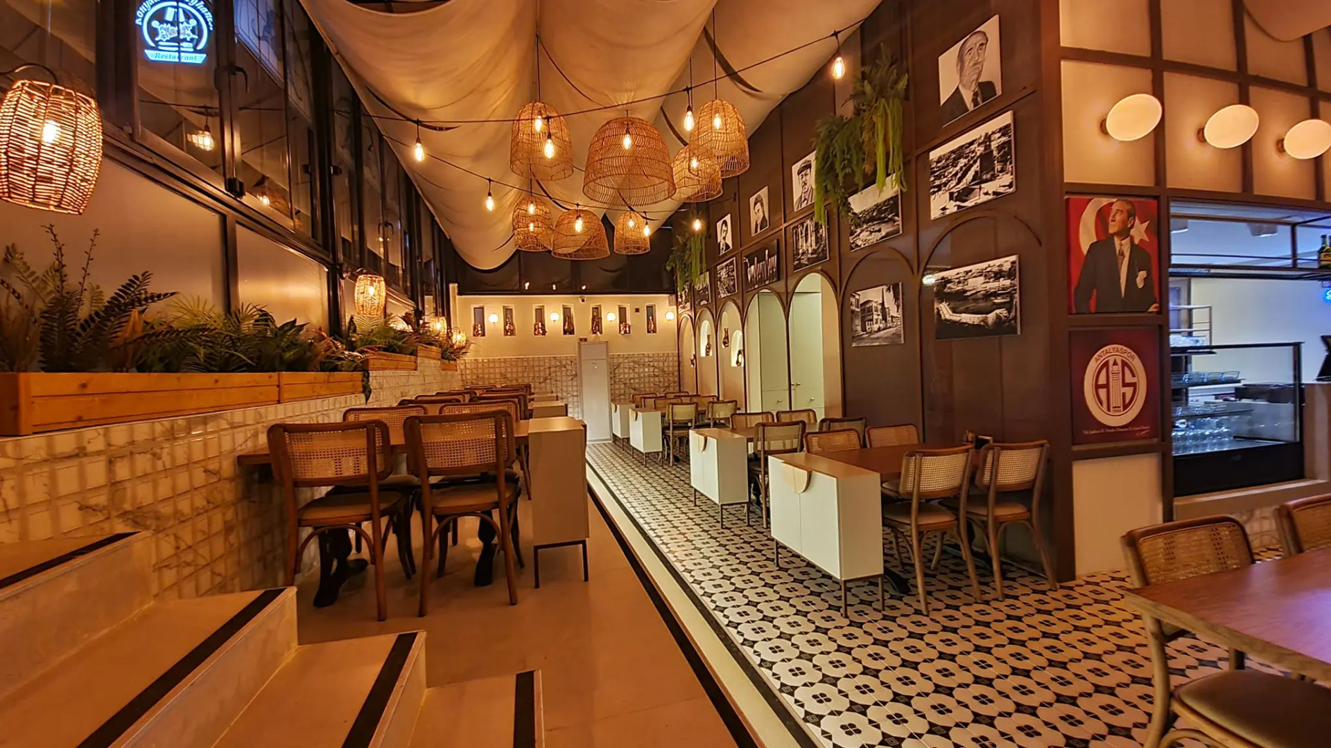 Photo - Microyal Hotel