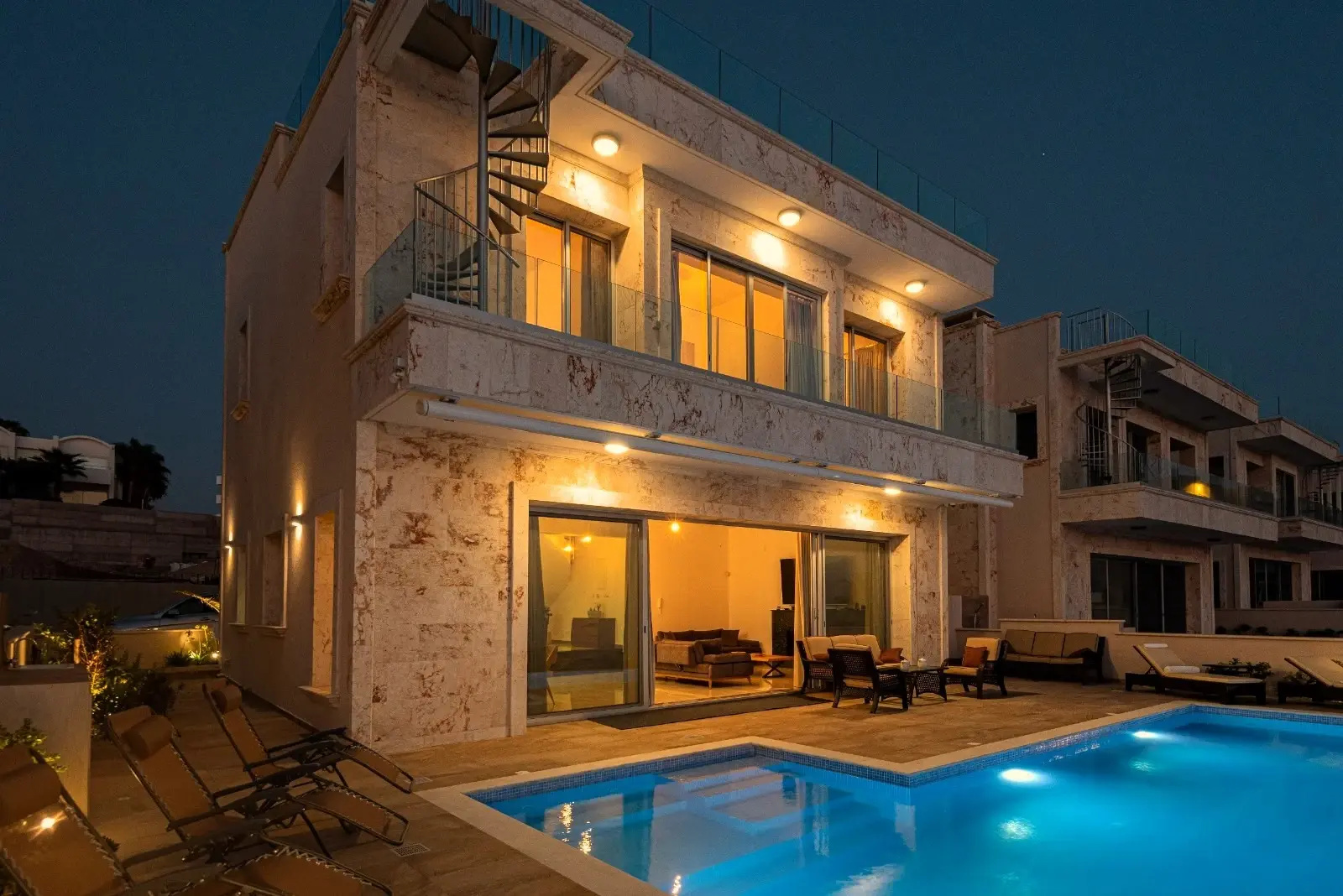 Photo - Olymp Luxury Villa D - Luxury Escape with Direct Beach Access and Unique Sunsets