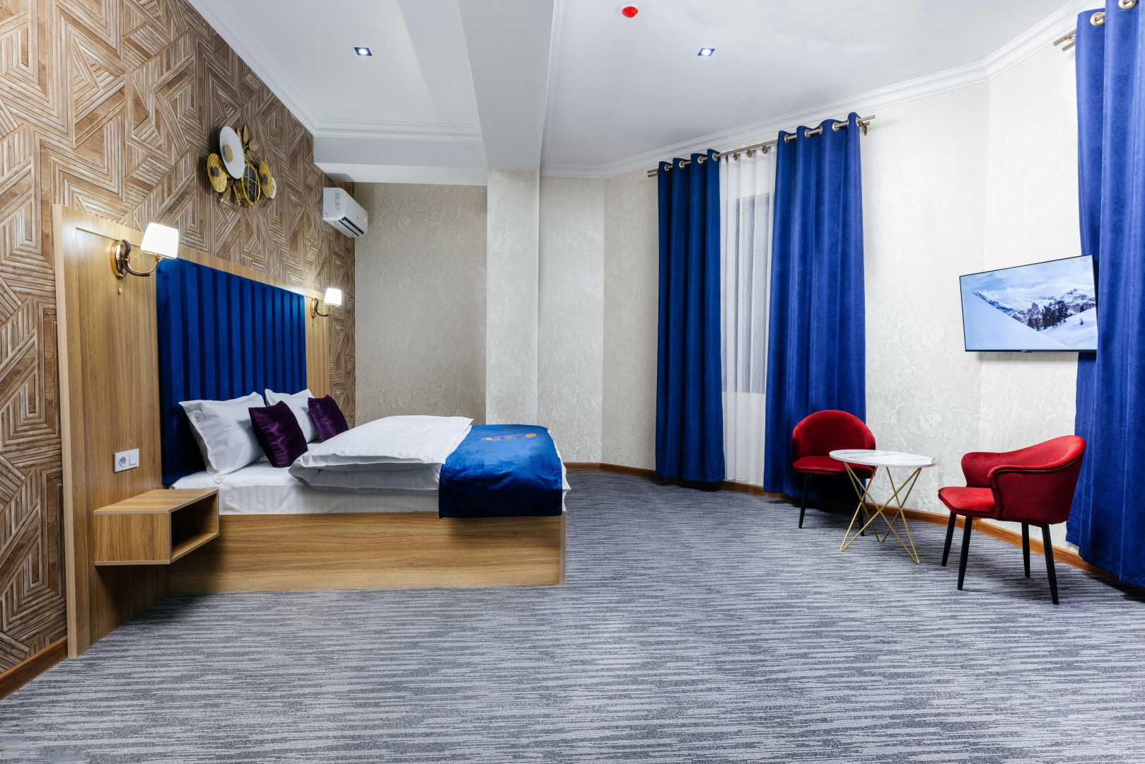 Photo - Royal Sebzor Hotel