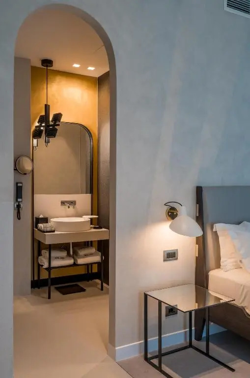 Photo - Monograph Freedom Square