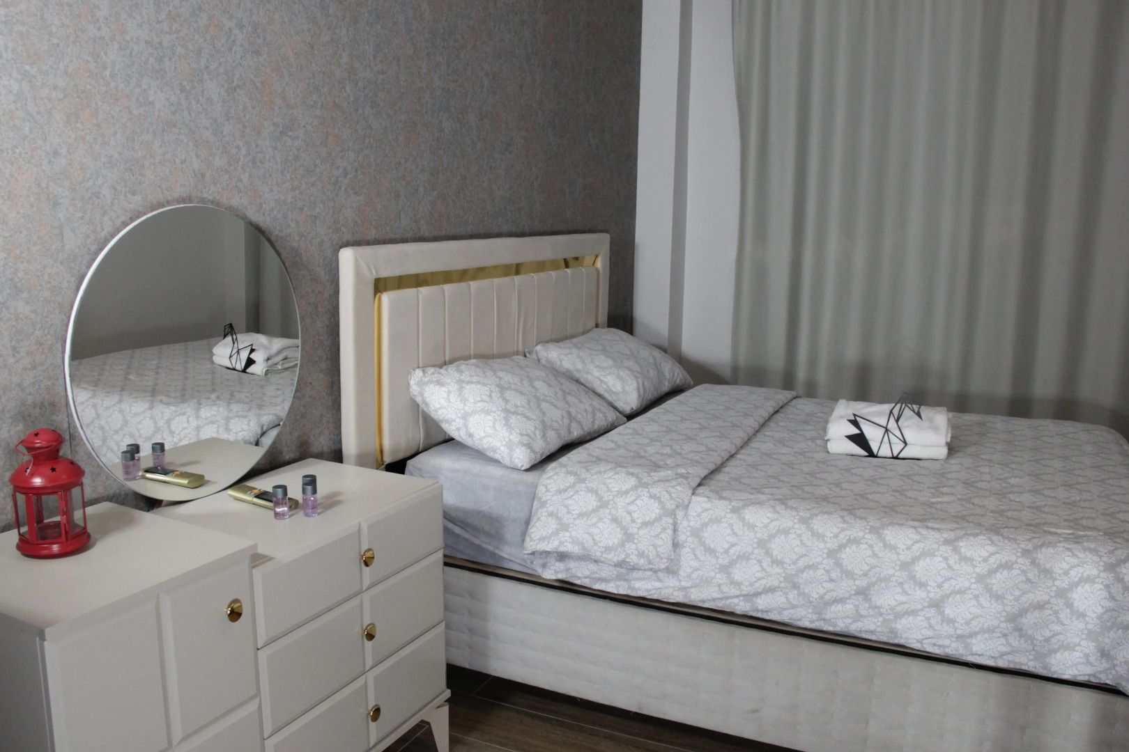 Photo - Solo Suites Hotel