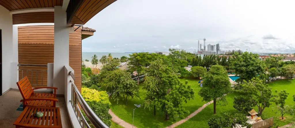 Photo - Pinnacle Grand Jomtien Resort