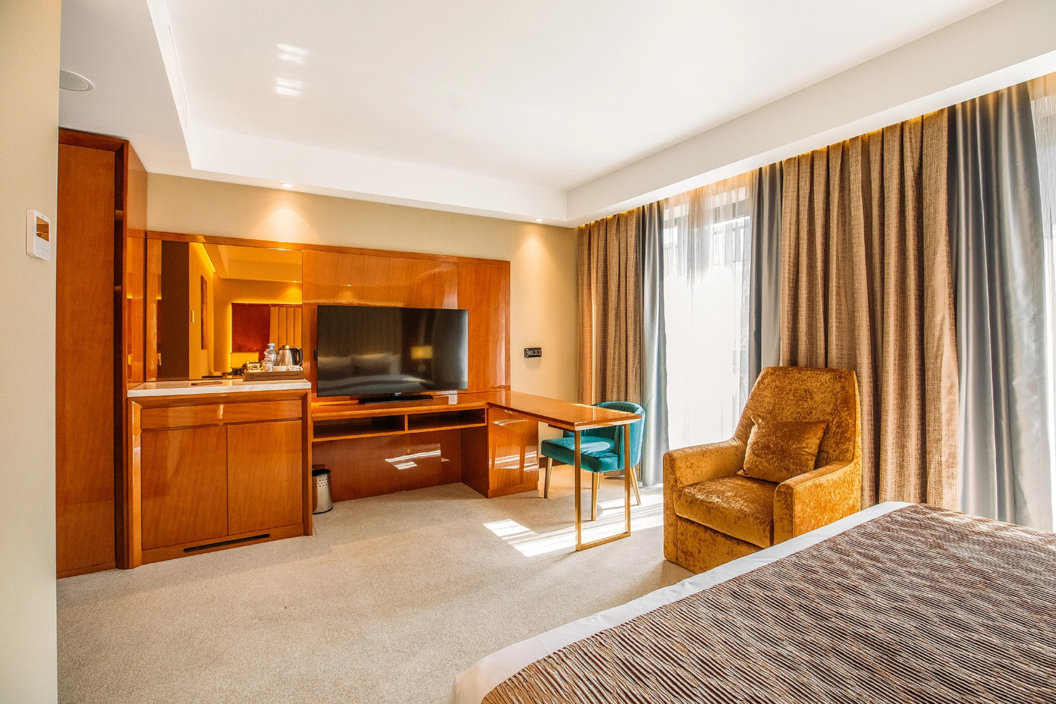 Photo - Marjan Plaza Hotel