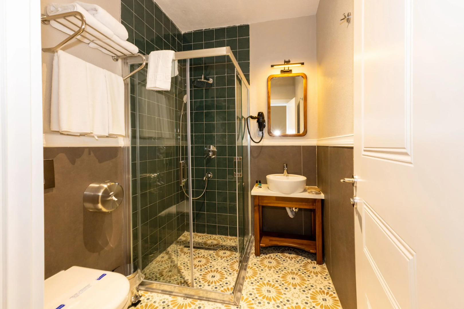 Foto - Nenessa Airport Hotel