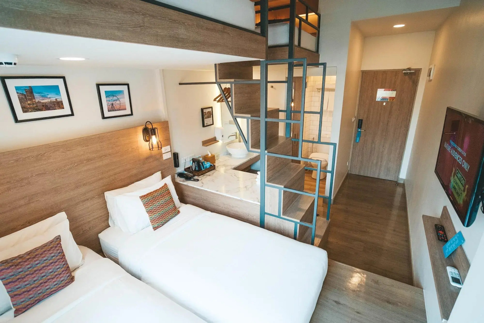 Foto - Lub d Manila Makati - Central Makati, Near Nightlife