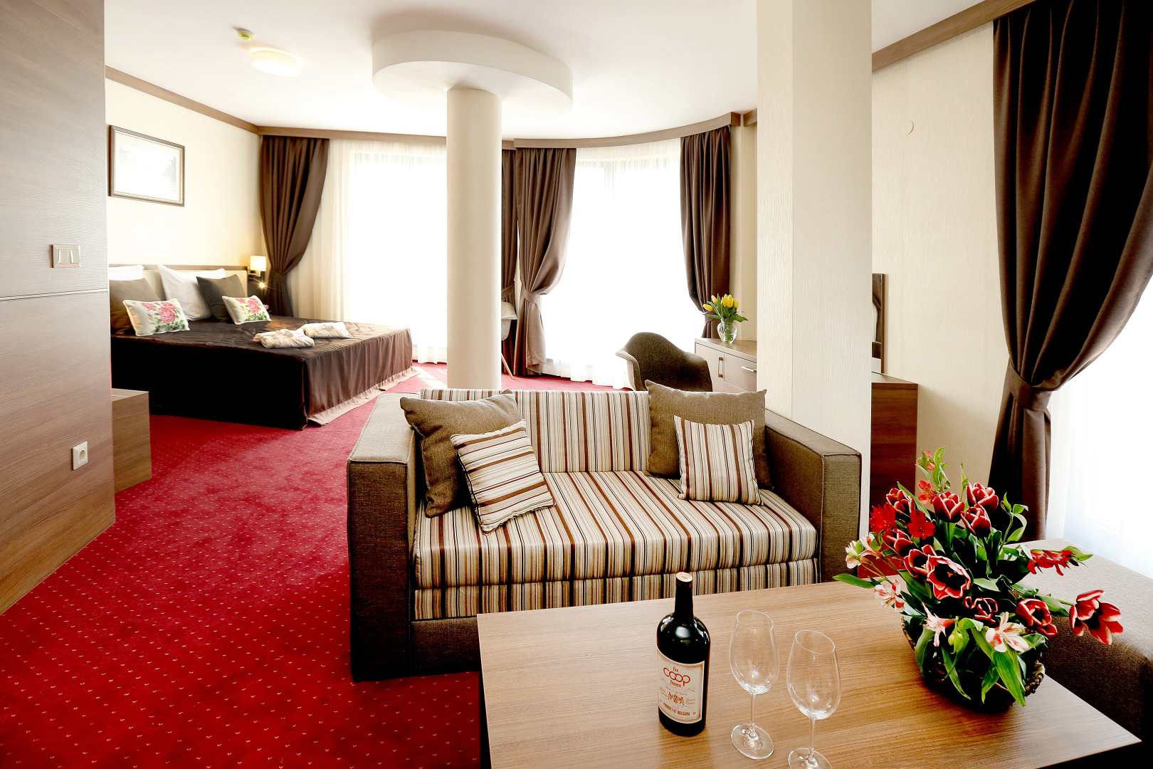 Foto - Hotel COOP, Sofia