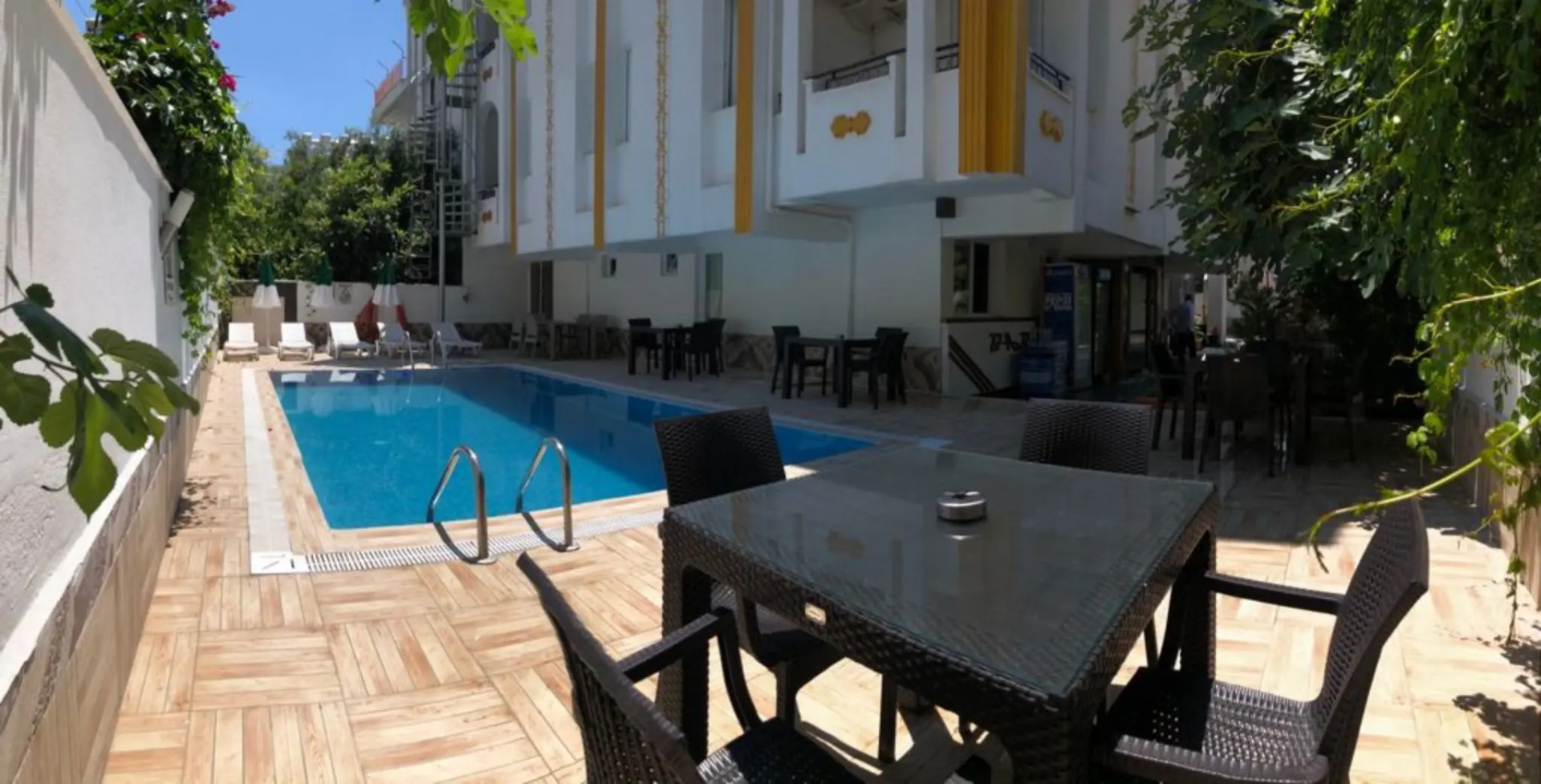 Photo - Lavin Garden Boutique Hotel