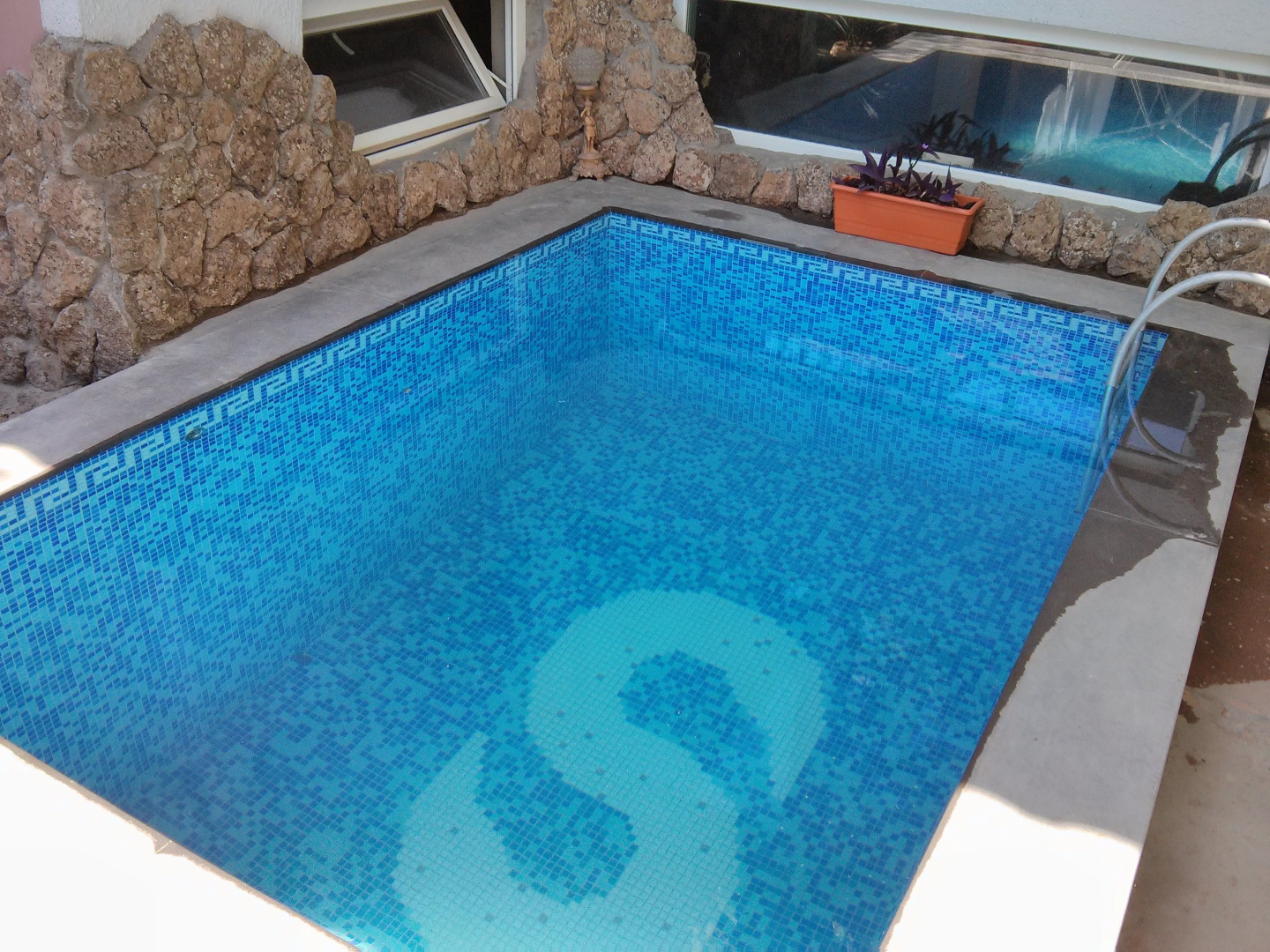 Photo - Hin Yerevantsi Hotel