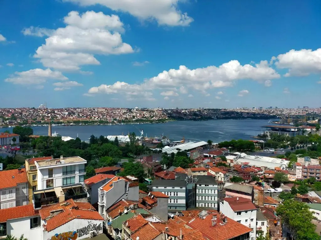 Photo - Grand Halic Goldenhorn