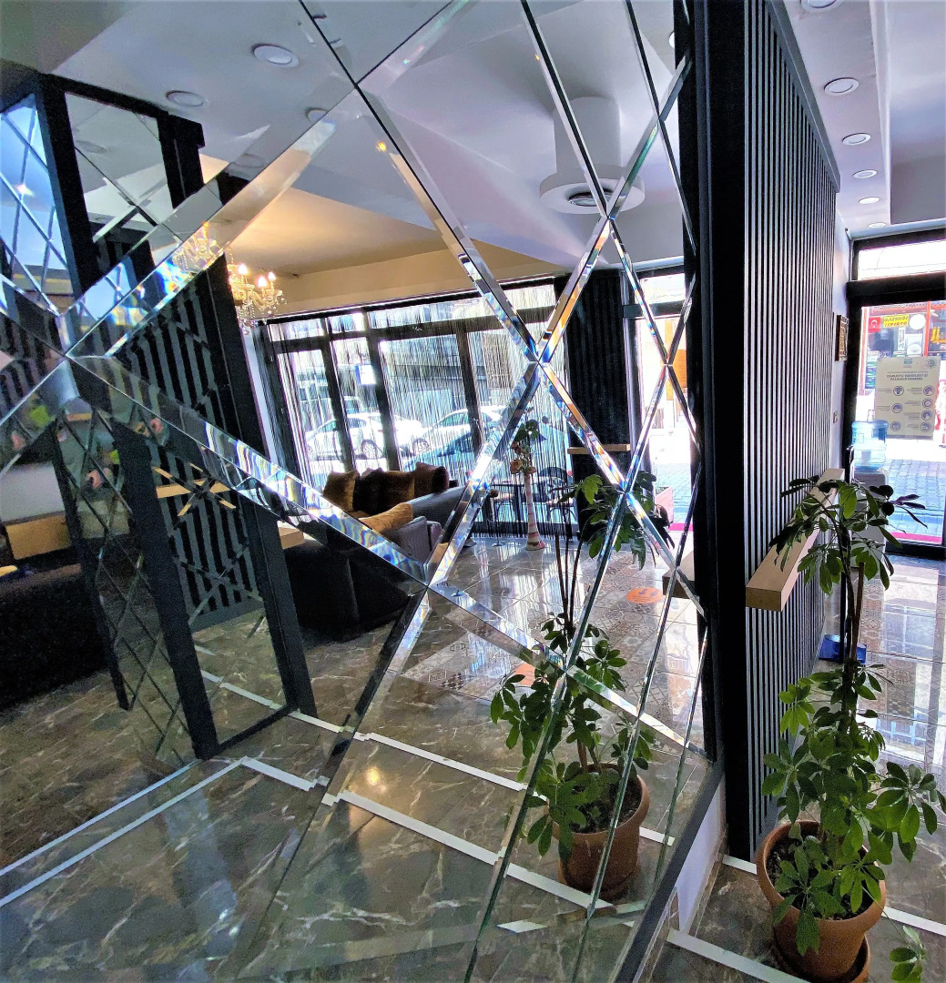 Photo - Orange Airport Hotel