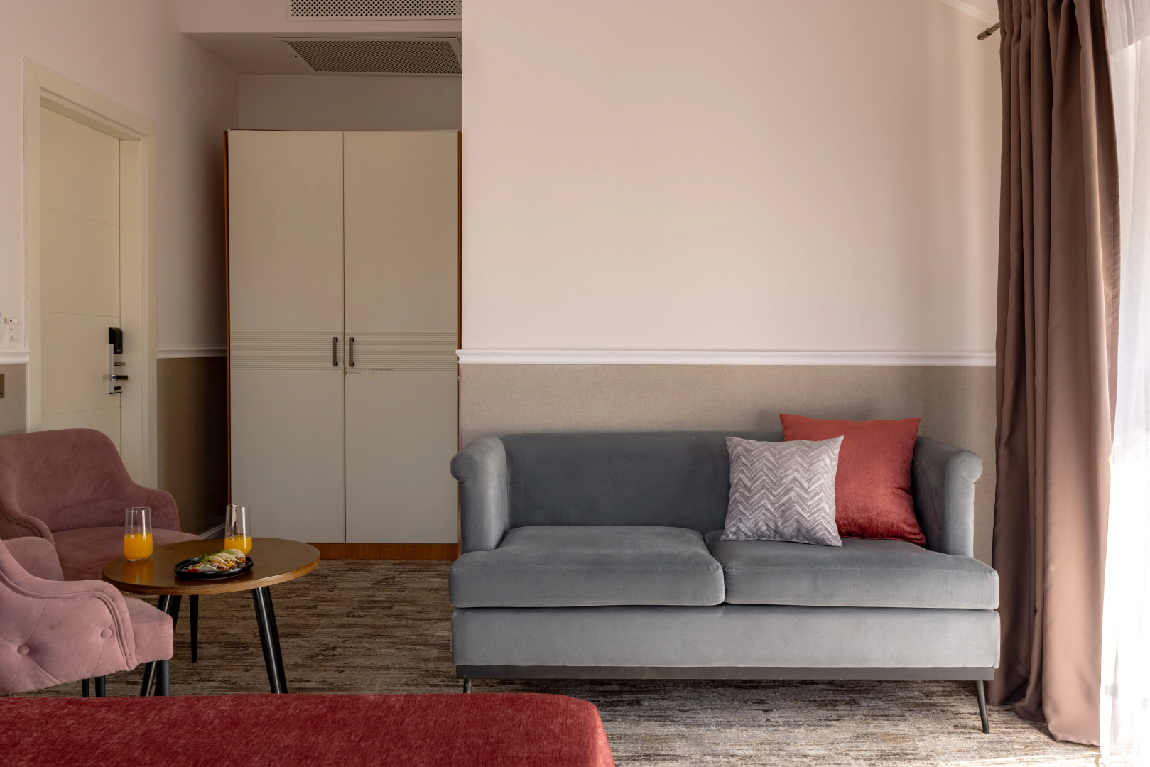 Photo - Mountain View Boutique Hotel