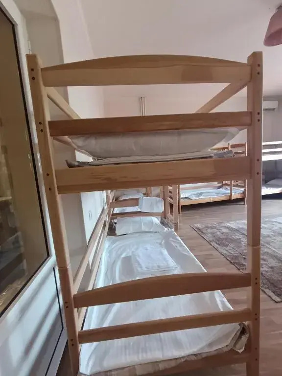 Photo - Dreamer's Den Hostel and Tours