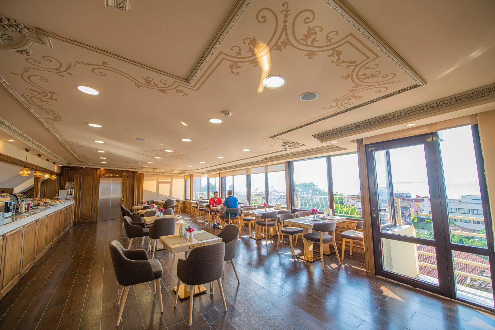 Foto - Kaftan Hotel