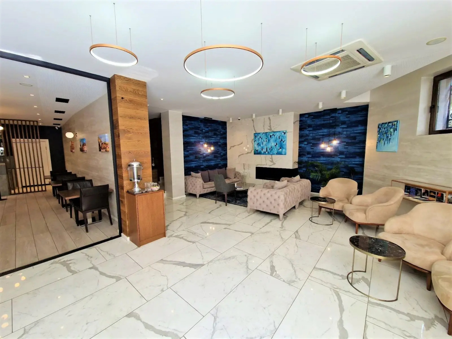 Photo - Silver 39 Corner Hotel