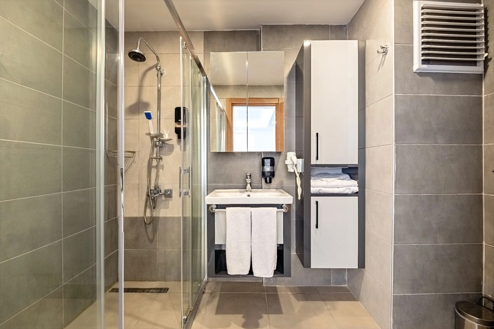 Foto - Laristone Suite Spa Hotel