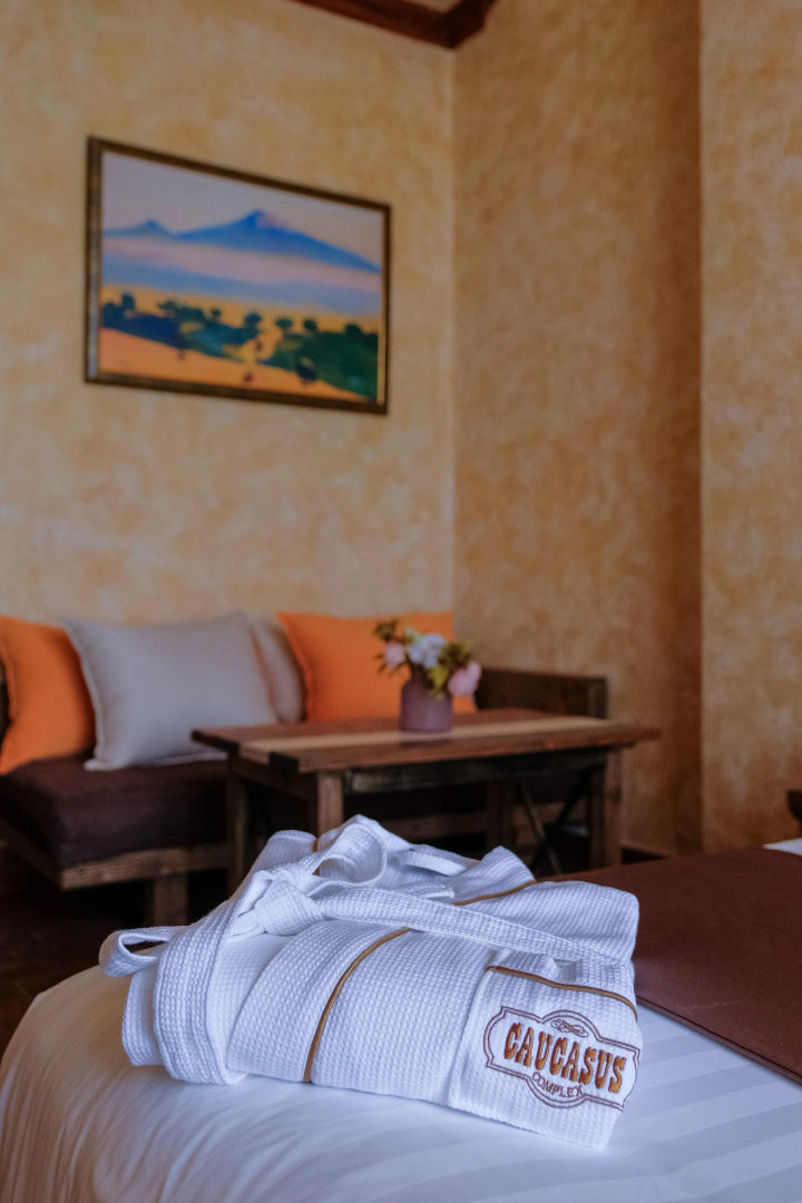 Photo - Caucasus Hotel