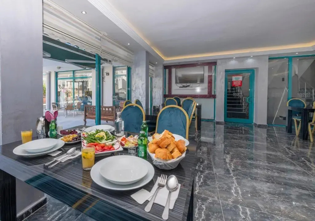 Foto - Theluna City Hotel