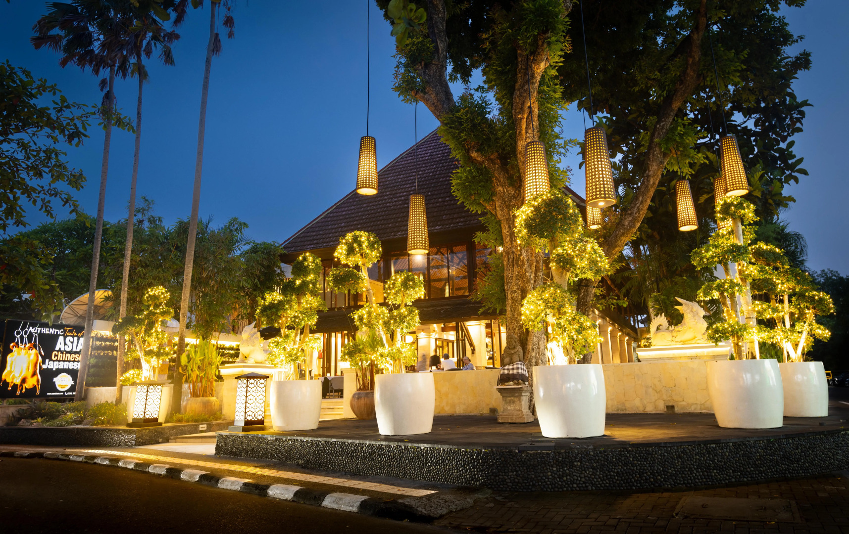 Foto - Puri Santrian Beach Resort And Spa