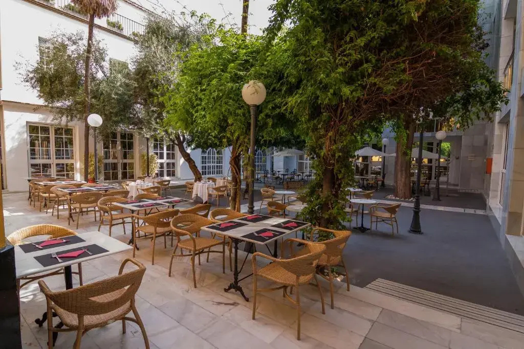 Photo - Hotel San Gil Sevilla
