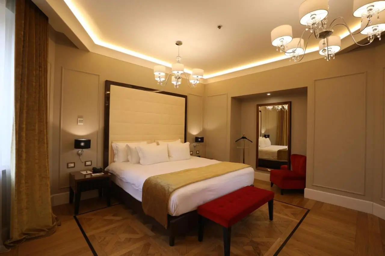 Photo - Grand Hotel Yerevan - Small Luxury Hotels of the World