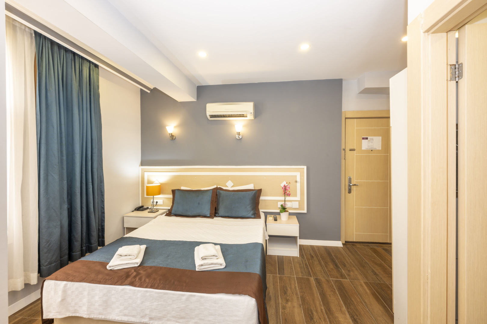 Photo - Legend Tulip Hotel