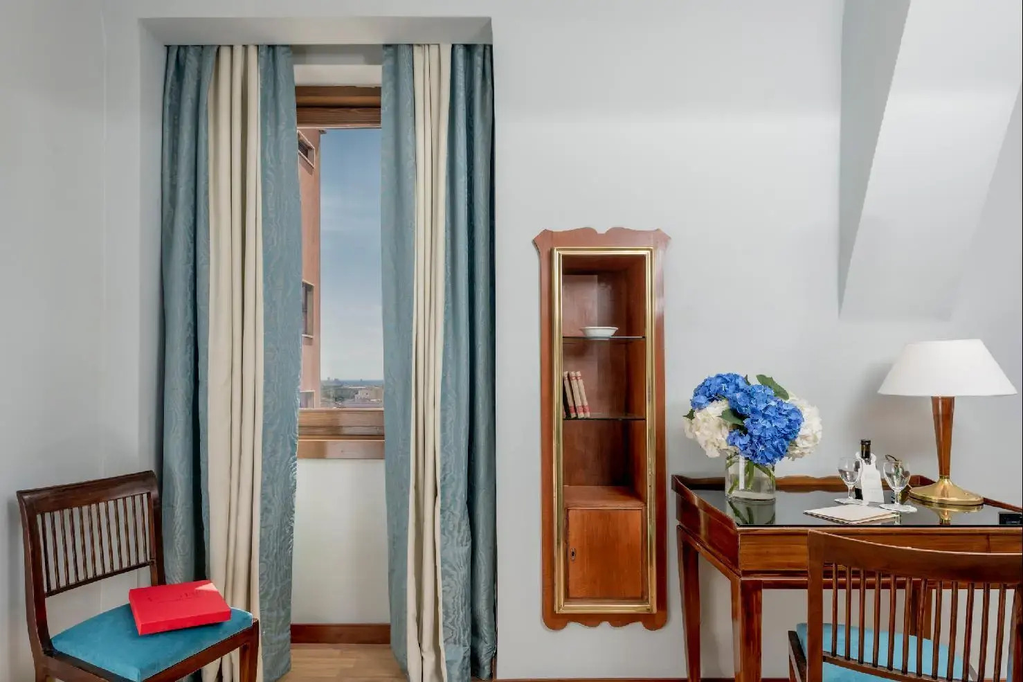 Photo - Bettoja Hotel Mediterraneo