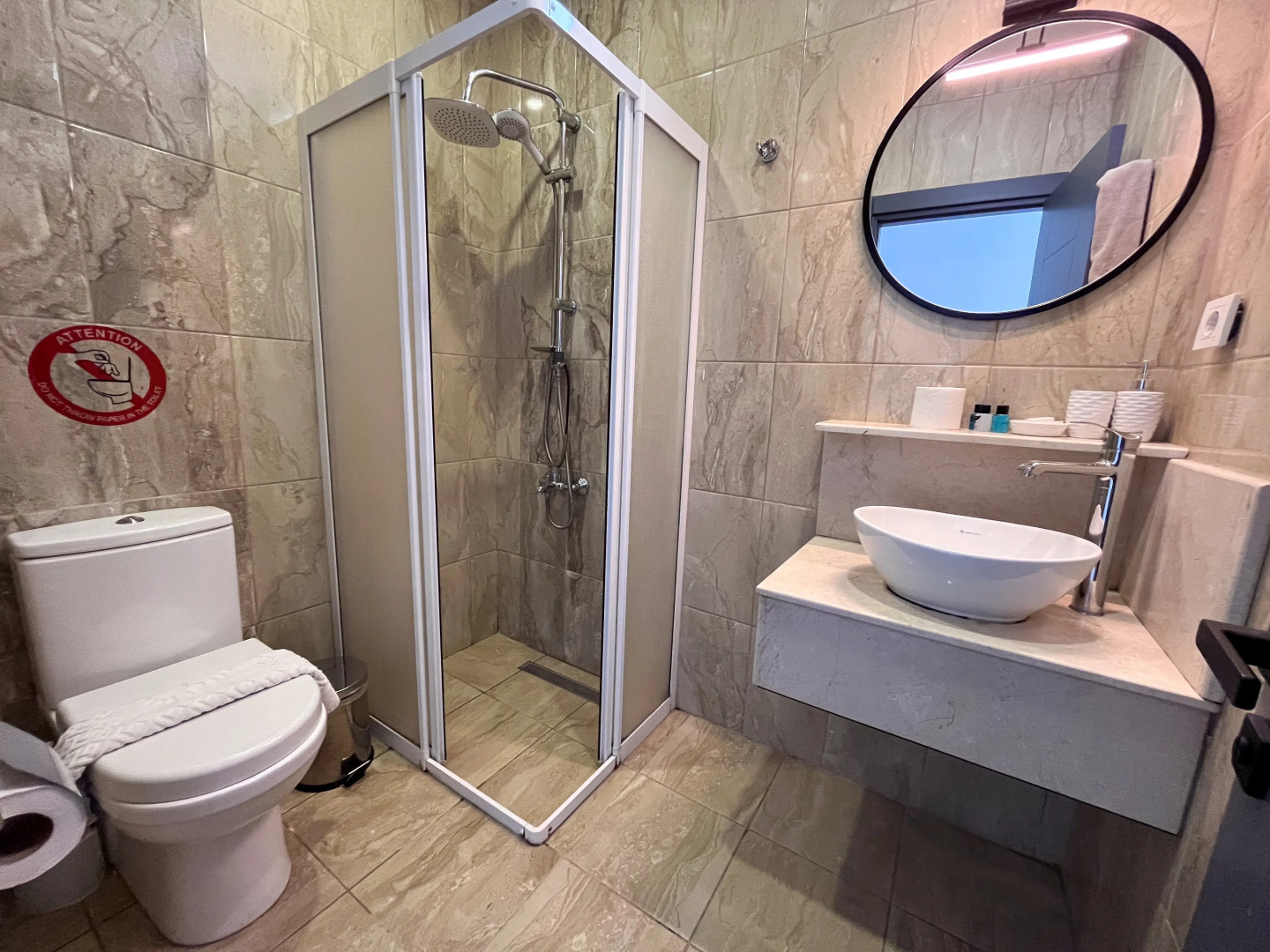 Photo - Galley Hotel